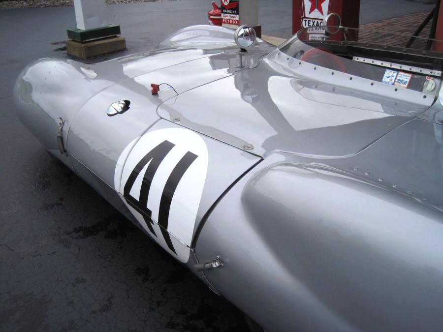 Детали экстерьера Lotus Eleven Le Mans (180) 1956 года  (фото 25 из 80)